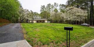 465-A Dobbs Road Gallery 39