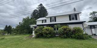 2565 Easton Turnpike Gallery 1