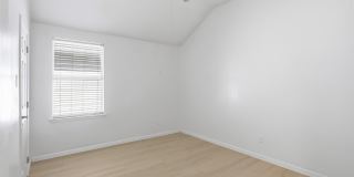 417 Niagara Falls Drive Gallery 29
