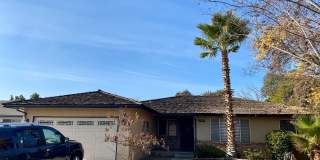 Spacious 3 Bedroom Fresno Home Gallery 1