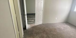 River Walk Apartments Gallery 253
