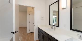 The Weaver Apartments Gallery 48