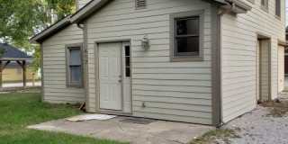 3 bedroom, 2 bath House: Available August 2027! Gallery 1