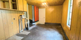 Available November! 3 Bedroom on TX - Accepting Housing Gallery 1