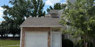 3 Bed, 2 Bath Condo Off West Green Meadows Gallery 1