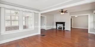 4138 N Lockwood Ave Upper Gallery 18