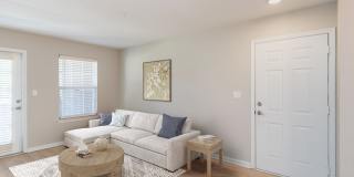 Attain on 5th Gallery 6