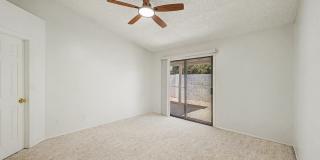 3510 E HAMPTON Avenue Gallery 32