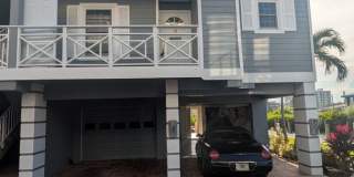 SEASONAL 2/2 coastal-inspired luxury condo with bay view, and boat slip Gallery 1