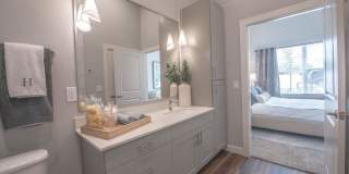 The Grand at Hill Street Gallery 26