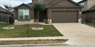 Spacious home in beautiful sudivision Gallery 1