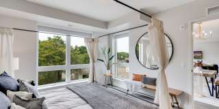 The Lorient Gallery 12