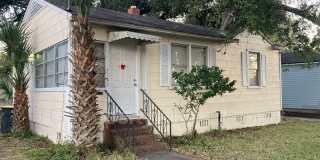 1162 West 13th Street Gallery 1