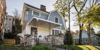 3-bedroom 3-bathroom w/a loft in historic Pendleton Heights! Gallery 1