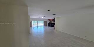 5860 SW 8th St Gallery 11