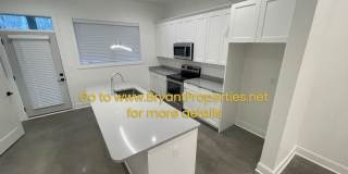 Madison - New 2 Bedroom 2.5 Baths Condo Gallery 5