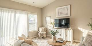 179 Lakeshore Ct Gallery 2