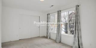 Spacious Bull Mountain 4 Bedroom Home - Huge Yard! Gallery 23