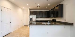 4 BEDROOM HOUSE IN HENDERSON!! Gallery 4