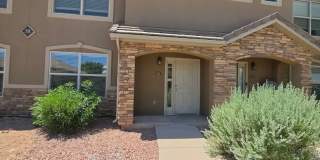 Hidden Valley Town Home Gallery 3
