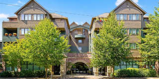 Rustic 1 Bedroom Condo Near Alaska Junction! Rustic 1 Bedroom Condo Near Alaska Junction! Gallery 1