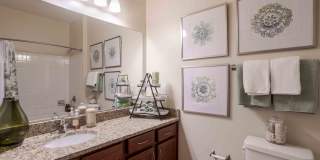 Commonwealth at 31 Gallery 25