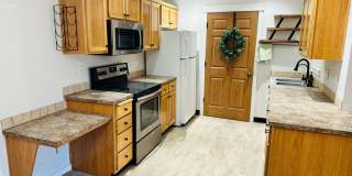 Charming Condo in Terrific Salmon Creek Location Gallery 8