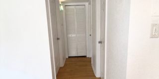 Old Delaney Square 1/1 Gallery 8