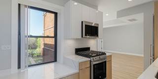 1552 W Juneway Terrace Gallery 1