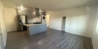 Top Floor Apartment, 1 Bed + 1 Car Garage, Long Beach Gallery 9