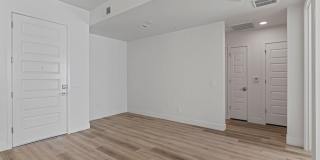 7300 E Earll Drive Gallery 11