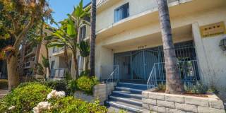 20317 Saticoy St. Gallery 24