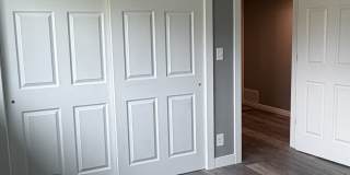 3212 Hollyhock Hill Gallery 25
