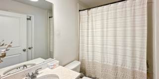 4319 MEDFIELD Avenue Gallery 36