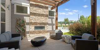 HiLine at Littleton Commons Gallery 57