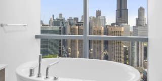 727 West Madison 727 West Madison Gallery 53