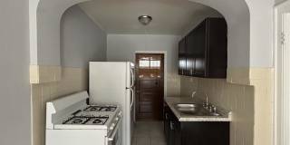 4628 N Wolcott Gallery 3