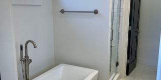 4 Bed 3.5 Bath in Edgefield Home Gallery 18