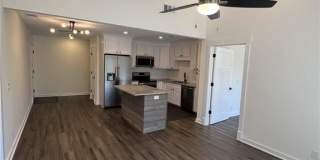 100 Blair #E5 Road Gallery 1