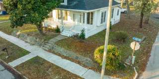 Freshly Updated 3 Bedroom House Gallery 15