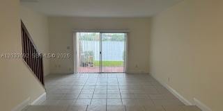2856 Cambridge Ln Gallery 1