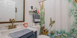 Available now!!Welcome to this charming 2-bedroom, 2-bathroom Condo in Sterling Heights, MI. Gallery 11