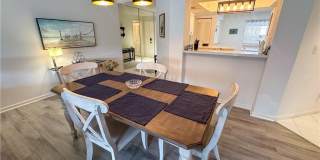 4240 Lake Forest Dr Gallery 21