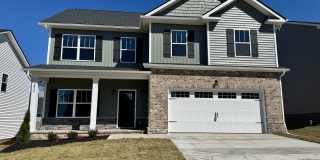 Maryville 37803 - 4 bedroom, 2.5 bath home with a 2-car garage - Contact Jackie Mills (865) 748-2851 Gallery 1