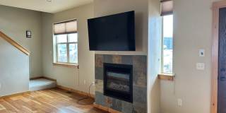 Large Beautiful Condo with Many Upgrades!! Gallery 6