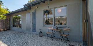 Fully Furnished: 3 bed/ 2 Bath Mid-Century Home w/views of Griffith Observatory in the Hollywood Hills! Gallery 6