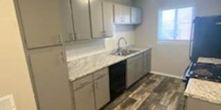 River Walk Apartments Gallery 3