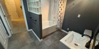Spacious 4-Bedroom Home Near Sloan's Lake & Broncos Stadium Gallery 24