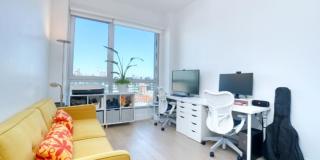 22-43 Jackson Avenue Gallery 1