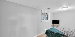 1010 Hollycrest Drive Gallery 6